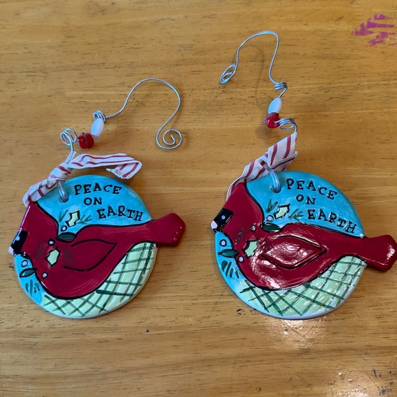 Peace on Earth hanging decorations. New with tag - Picture 2 of 10